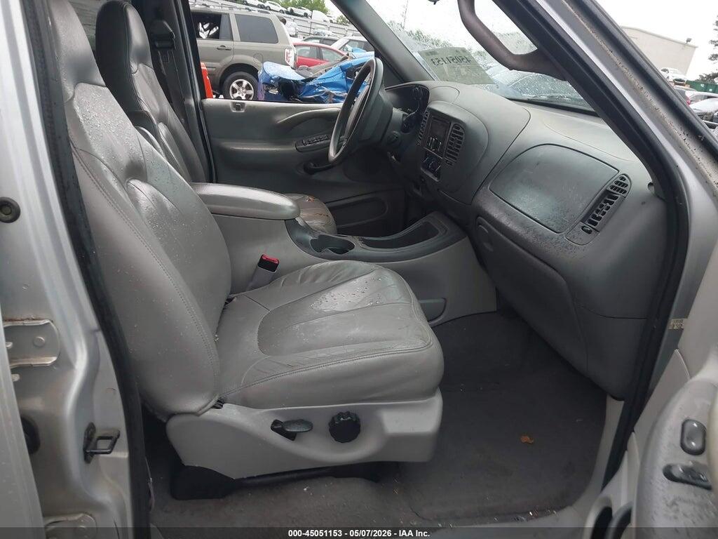 1FMRU1762XLA69854 1999 FORD EXPEDITION photo no. 5
