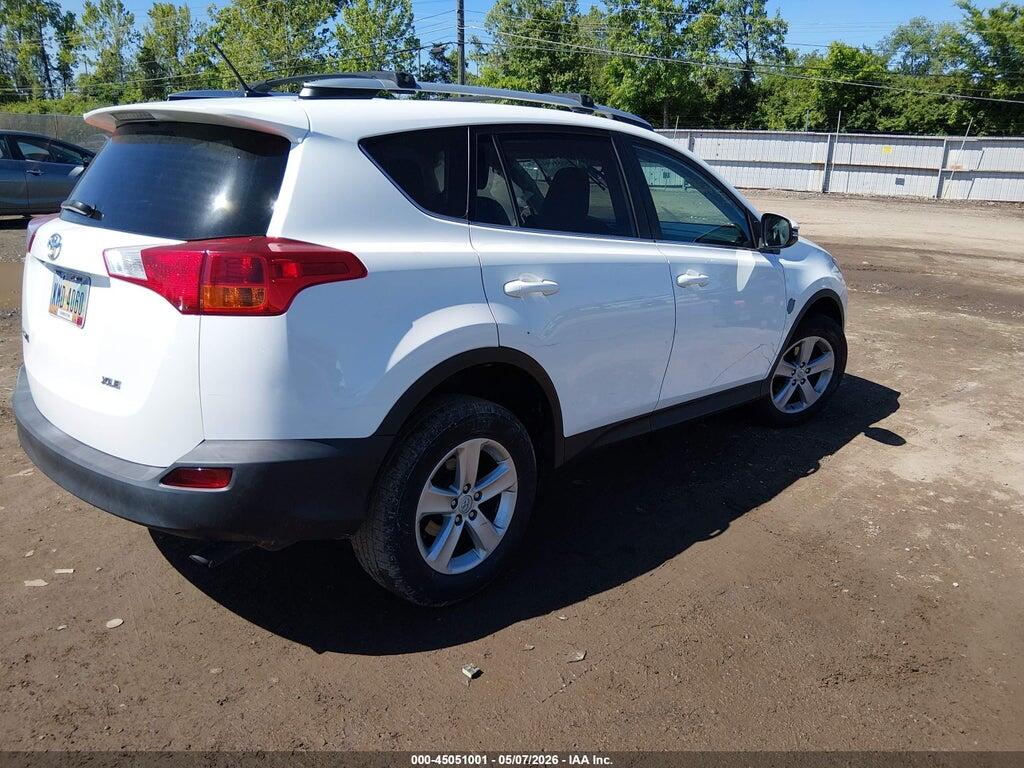 2T3WFREV8DW021407 2013 TOYOTA RAV4 photo no. 4
