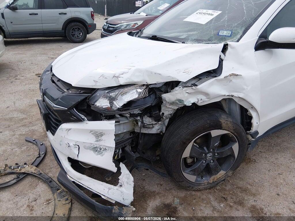 3CZRU5H72JM702887 2018 HONDA HR-V photo no. 6