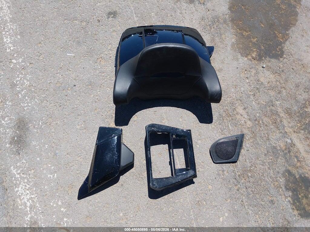 1HD1KH718RB659214 2024 HARLEY-DAVIDSON FLTRX photo no. 11