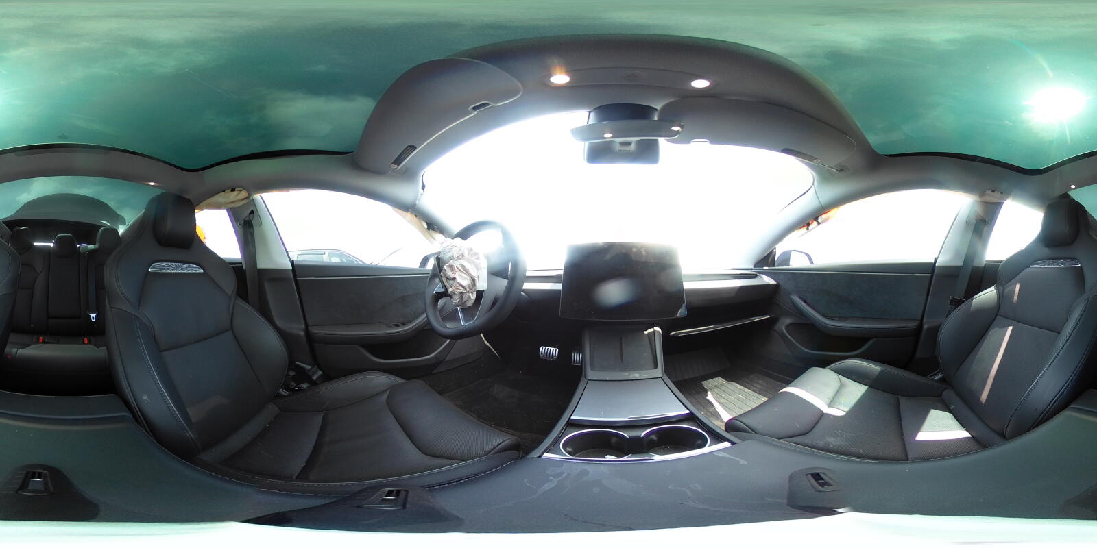 2026 TESLA MODEL 3 — Фото 14 из 14