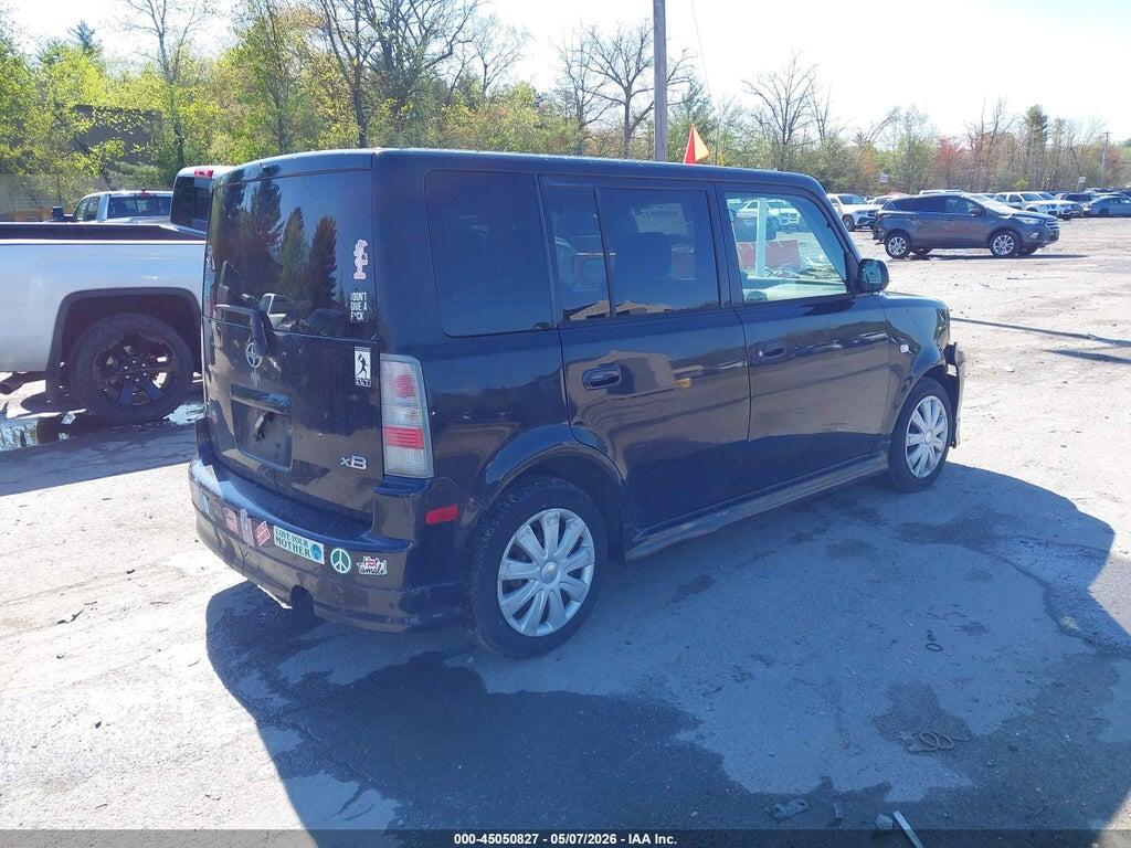 JTLKT324450214910 2005 SCION XB photo no. 4