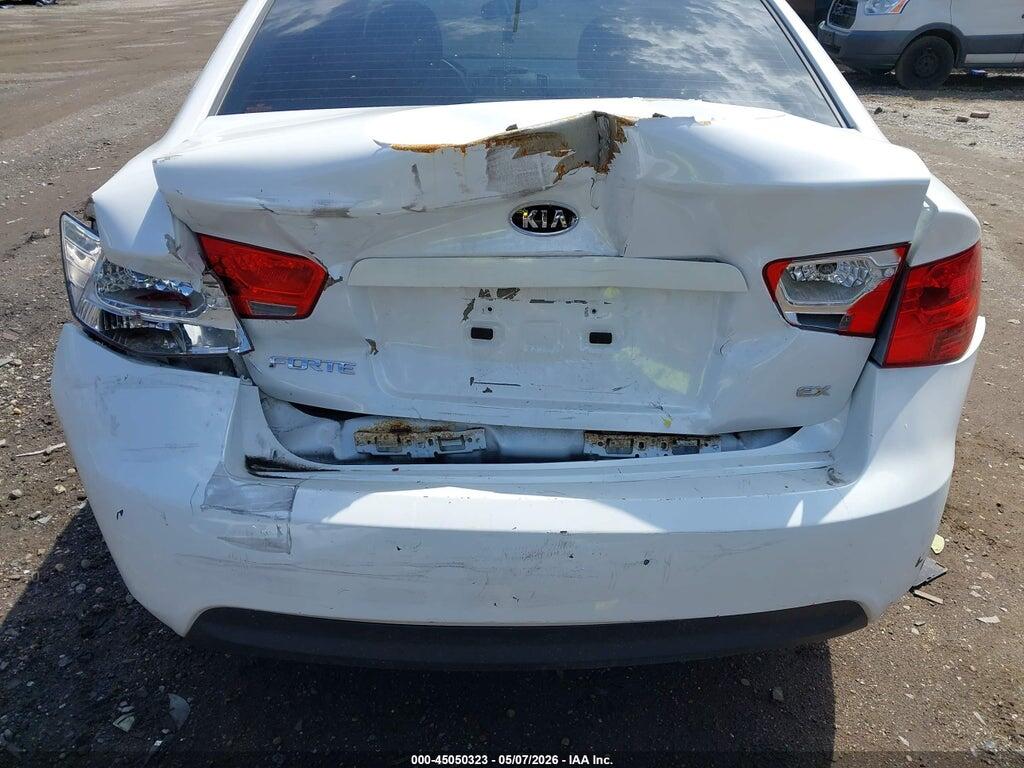 KNAFU4A29C5533555 2012 KIA FORTE photo no. 6