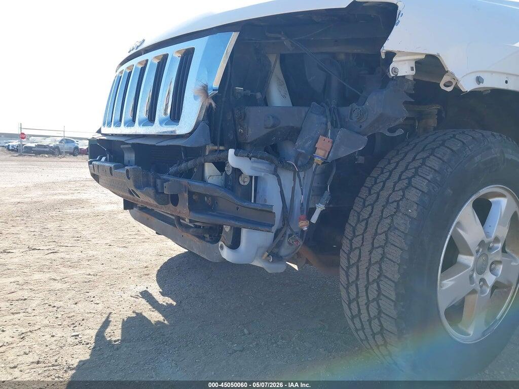 1J4RR4GG1BC623002 2011 JEEP GRAND CHEROKEE photo no. 12
