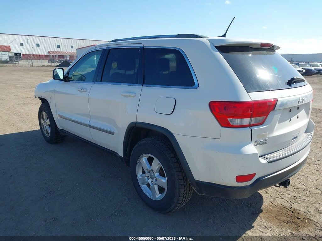 1J4RR4GG1BC623002 2011 JEEP GRAND CHEROKEE photo no. 3
