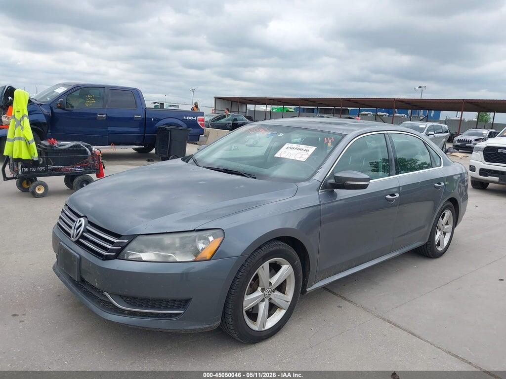 1VWBH7A3XDC061375 2013 VOLKSWAGEN PASSAT photo no. 2