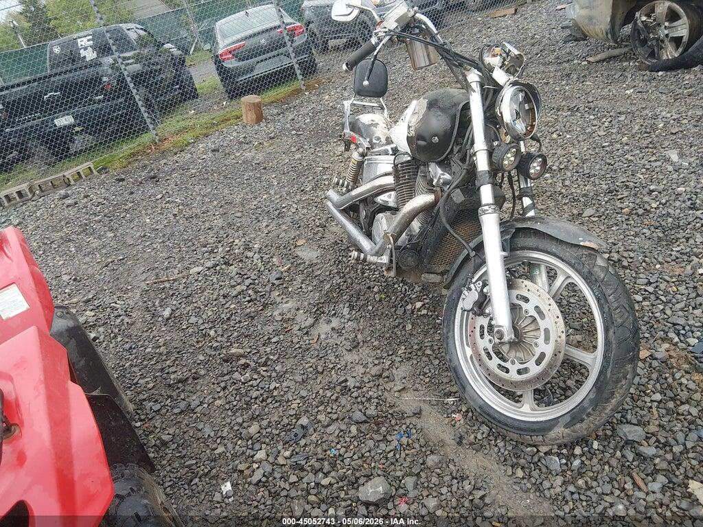 1HFSC18024A800959 2004 HONDA VT1100 photo no. 1