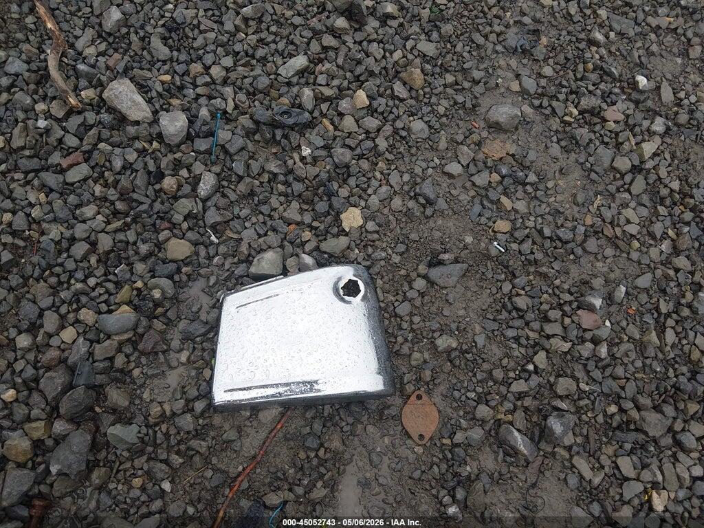 1HFSC18024A800959 2004 HONDA VT1100 photo no. 12