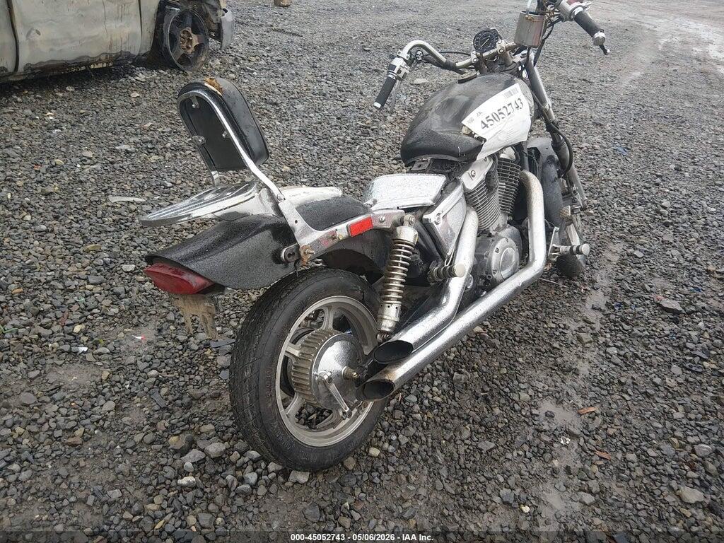1HFSC18024A800959 2004 HONDA VT1100 photo no. 4