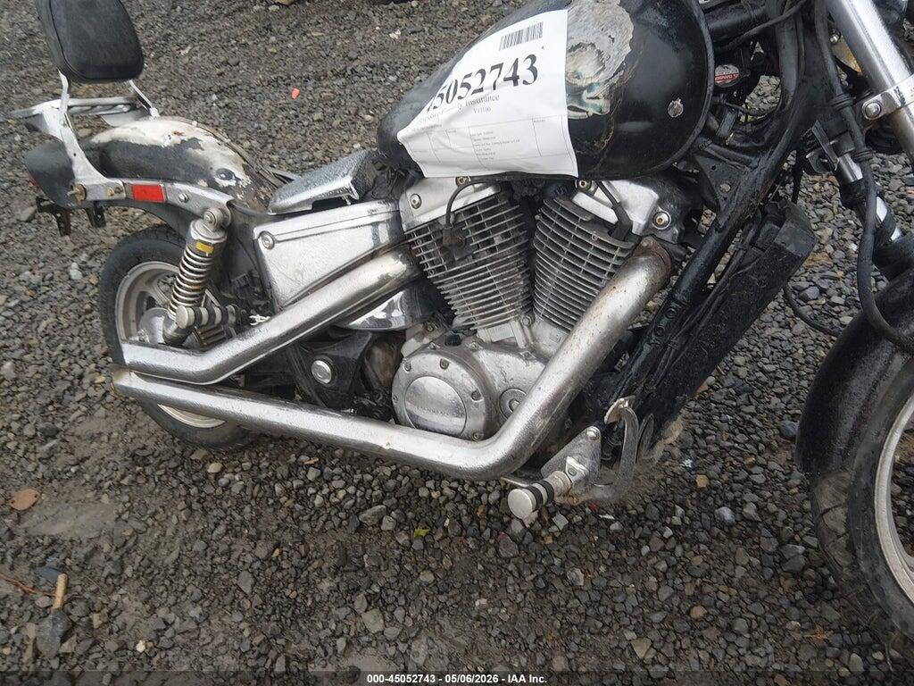 1HFSC18024A800959 2004 HONDA VT1100 photo no. 8