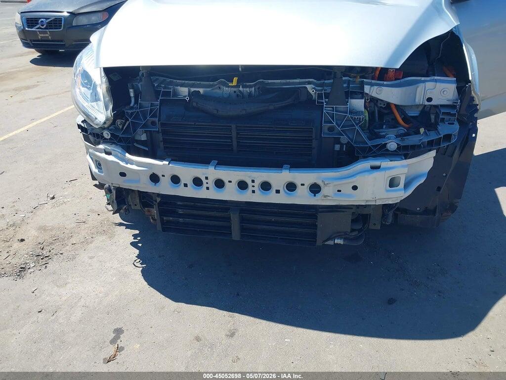 1FADP5EU7HL104975 2017 FORD C-MAX ENERGI photo no. 6