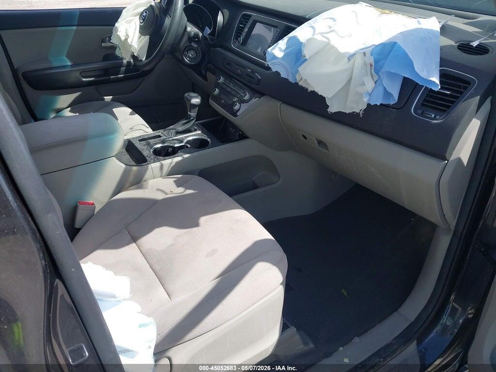 KNDMB5C27L6629357 2022 KIA SEDONA photo no. 5