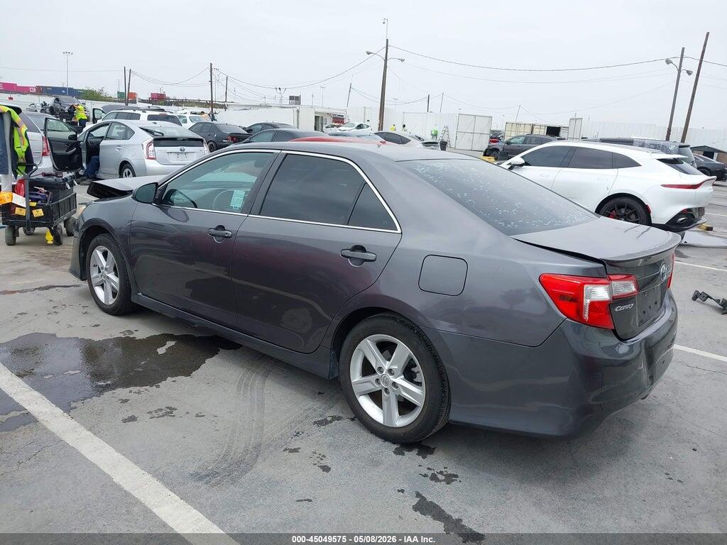 4T1BF1FK1EU814238 2014 TOYOTA CAMRY photo no. 3