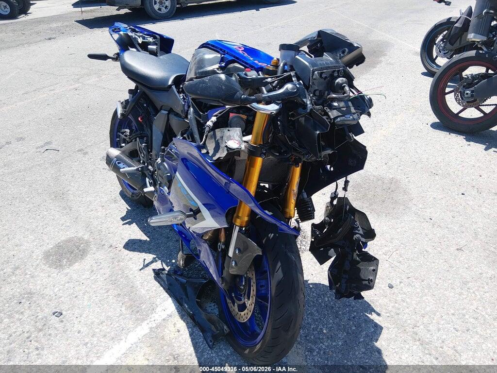 JYARM38Y2SA003532 2025 YAMAHA YZFR7 photo no. 1