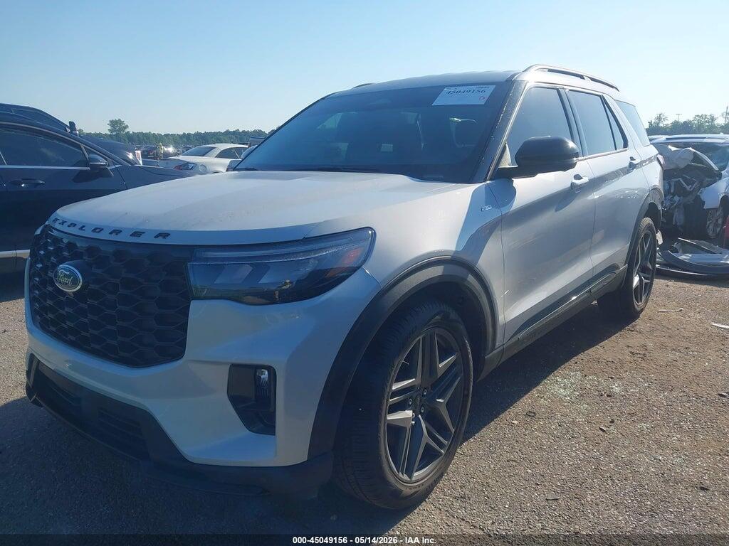 1FMUK7KH2TGA43284 2026 FORD EXPLORER photo no. 2