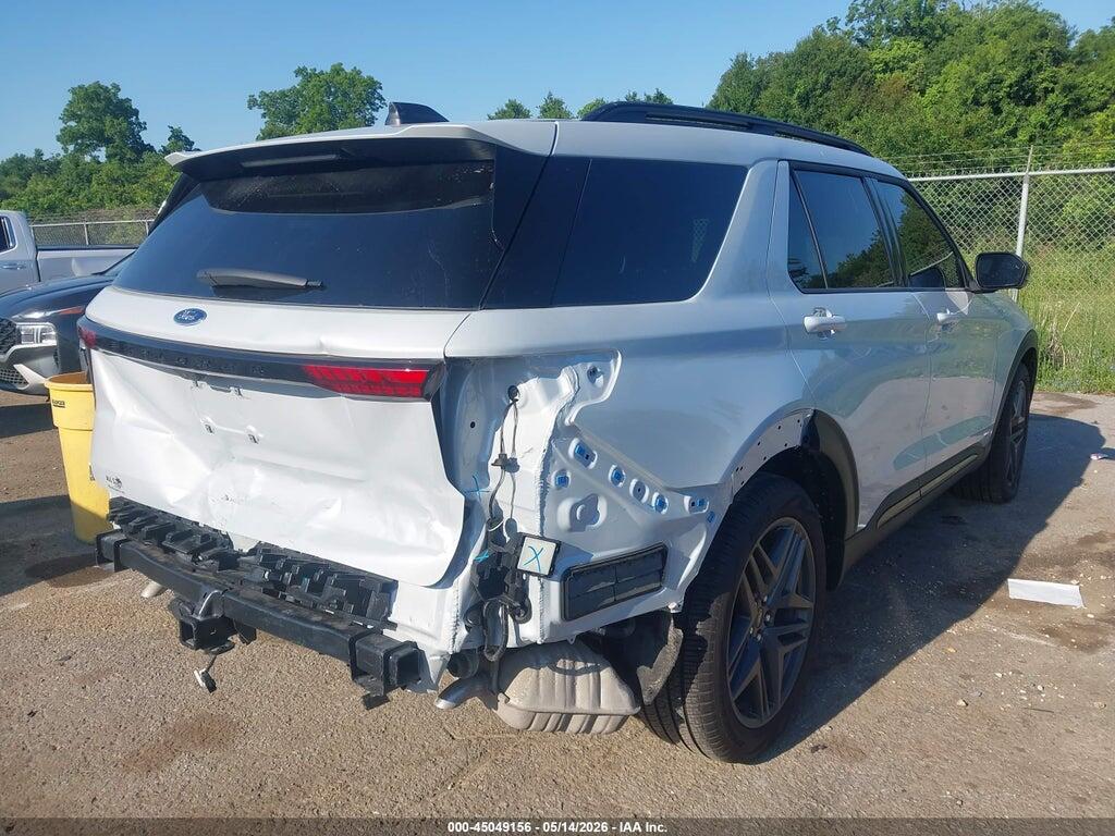1FMUK7KH2TGA43284 2026 FORD EXPLORER photo no. 4