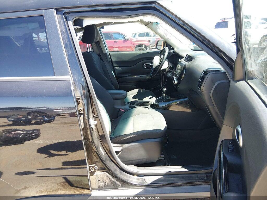 KNDJX3A57E7039887 2014 KIA SOUL photo no. 5