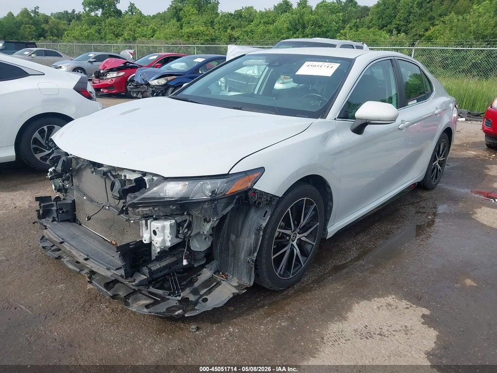4T1G11AK8NU060833 2022 TOYOTA CAMRY photo no. 2