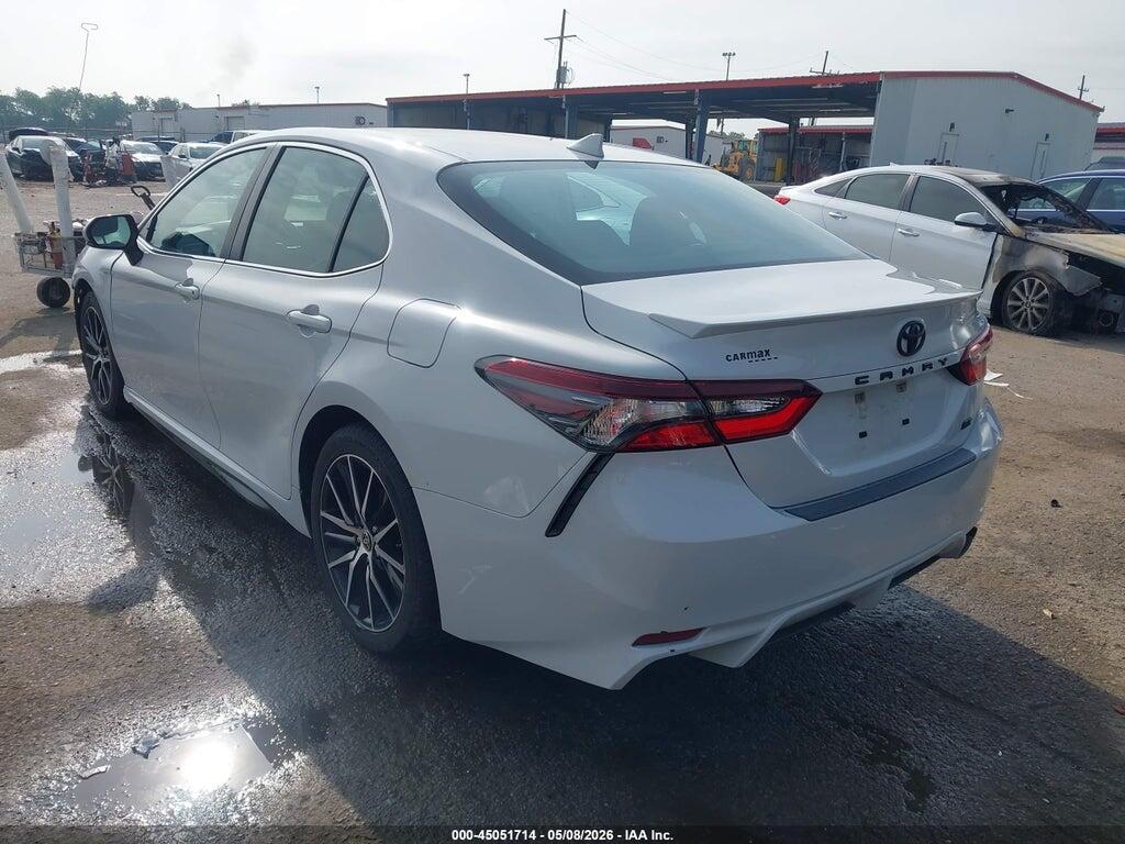 4T1G11AK8NU060833 2022 TOYOTA CAMRY photo no. 3