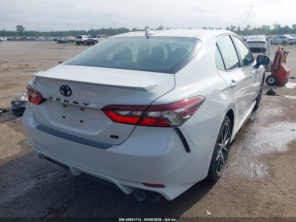 4T1G11AK8NU060833 2022 TOYOTA CAMRY photo no. 4
