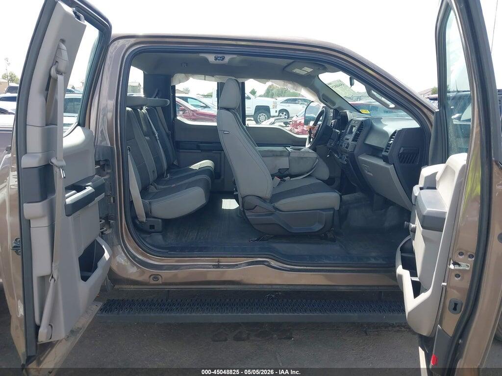 1FTFX1CG9HKD25623 2017 FORD F-150 photo no. 8