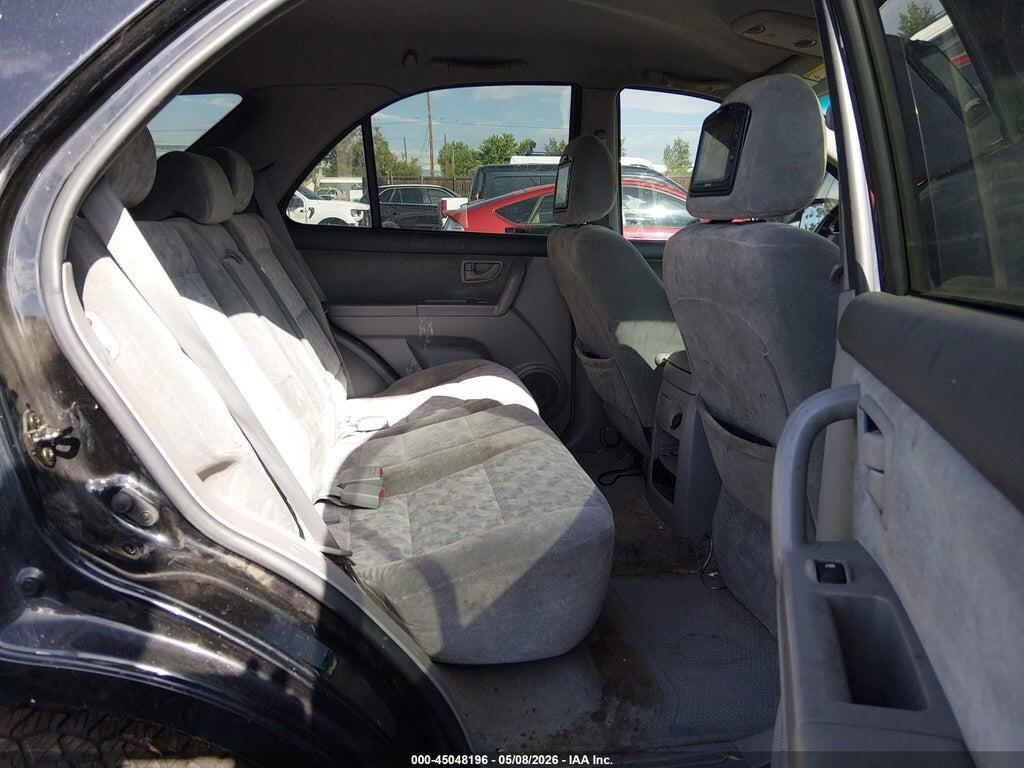 KNDJC733945209708 2004 KIA SORENTO photo no. 8