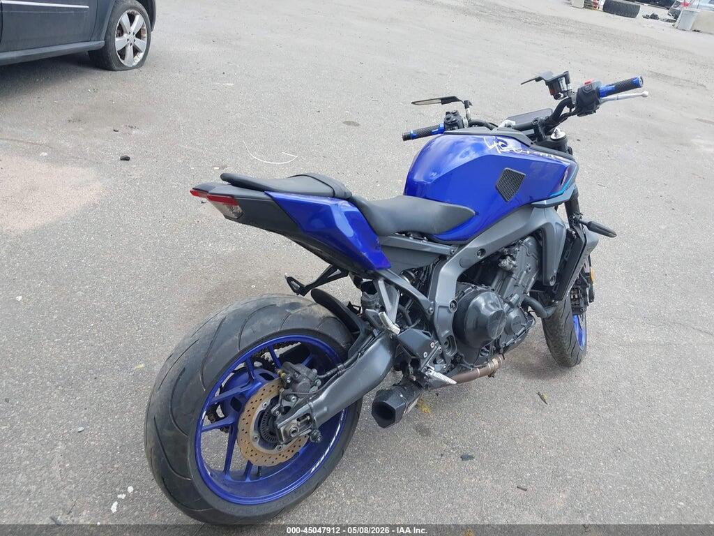 JYARN94EXRA000447 2024 YAMAHA MT09 photo no. 4