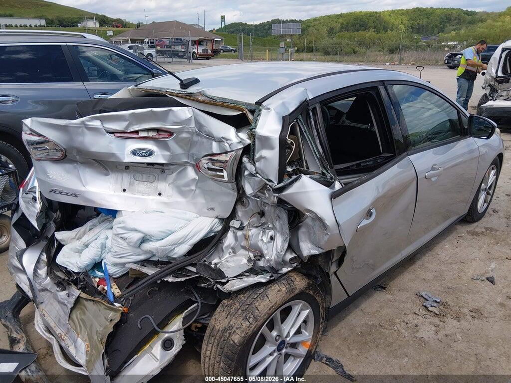 1FADP3F25HL315951 2017 FORD FOCUS photo no. 4