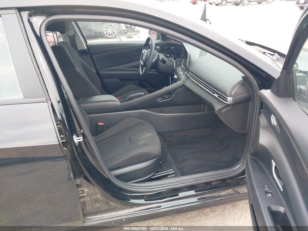 KMHLM4DG4RU669633 2024 HYUNDAI ELANTRA photo no. 5
