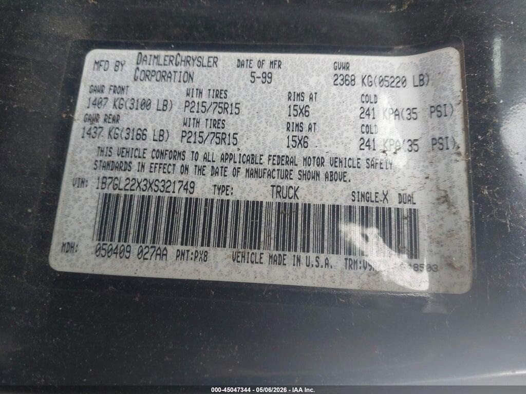 1B7GL22X3XS321749 1999 DODGE DAKOTA photo no. 9