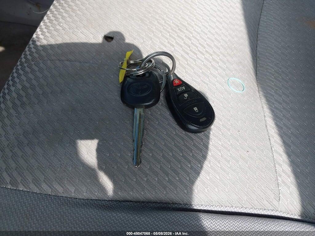 JTEEP21A640066316 2004 TOYOTA HIGHLANDER photo no. 11