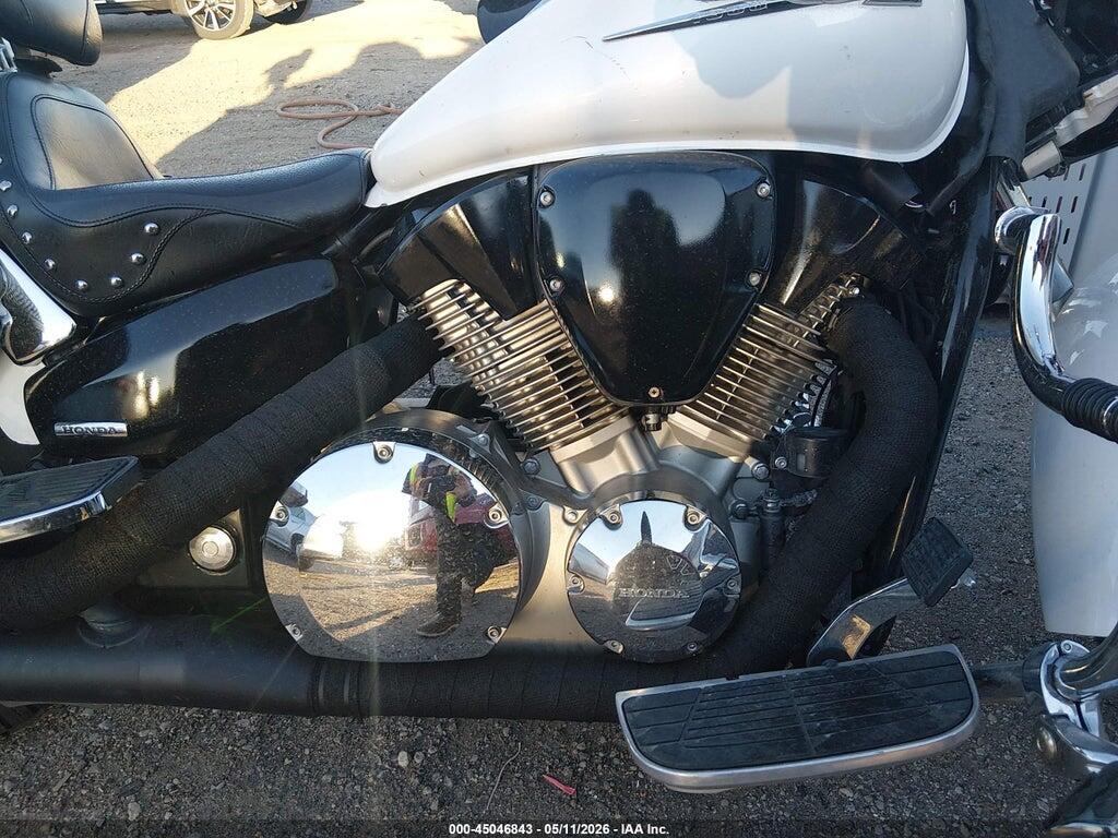 1HFSC52688A500353 2008 HONDA VTX1300 photo no. 8