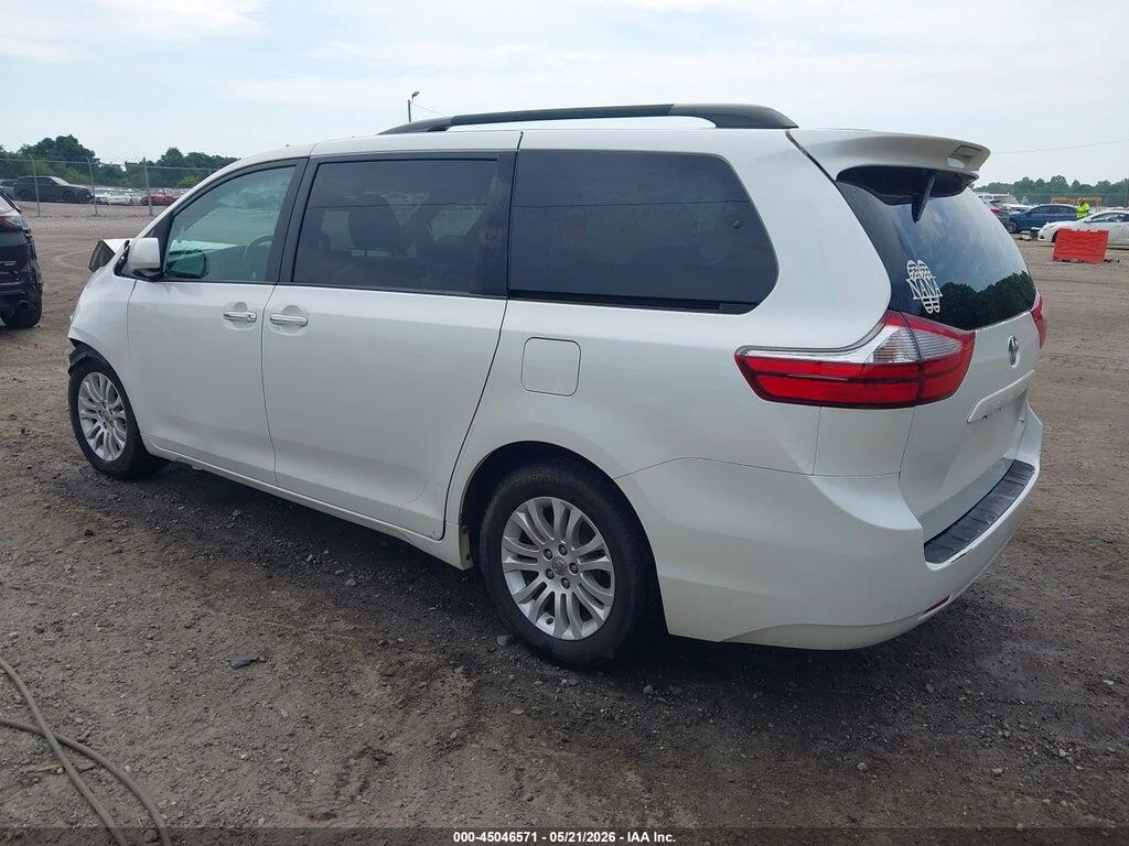 5TDYK3DC6GS706867 2016 TOYOTA SIENNA photo no. 3