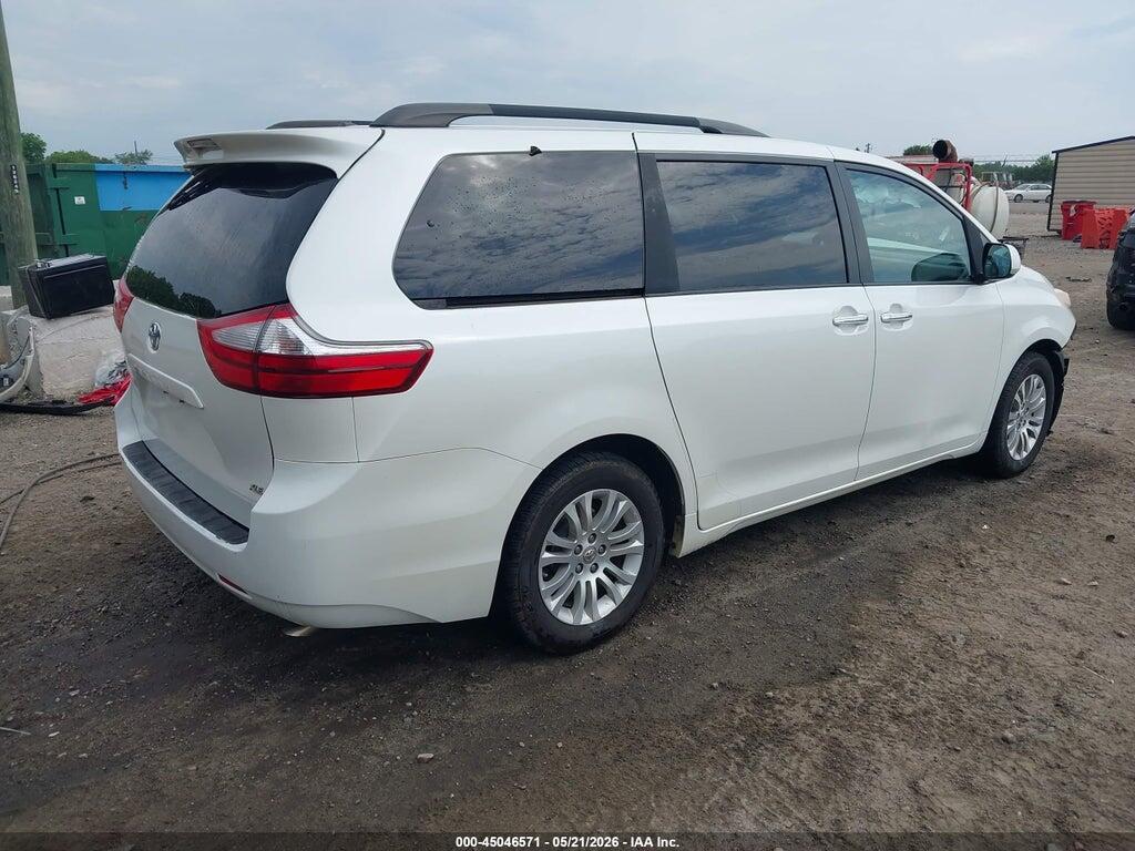 5TDYK3DC6GS706867 2016 TOYOTA SIENNA photo no. 4