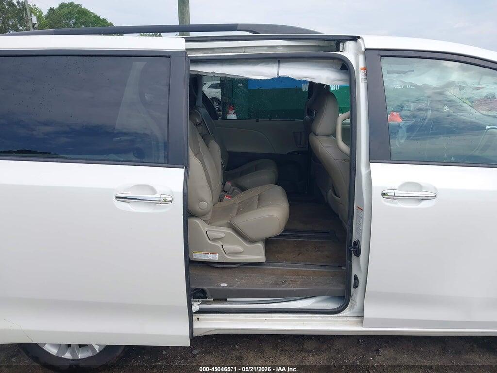5TDYK3DC6GS706867 2016 TOYOTA SIENNA photo no. 8