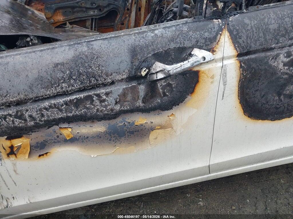 1HGCP3F81BA004841 2011 HONDA ACCORD photo no. 9