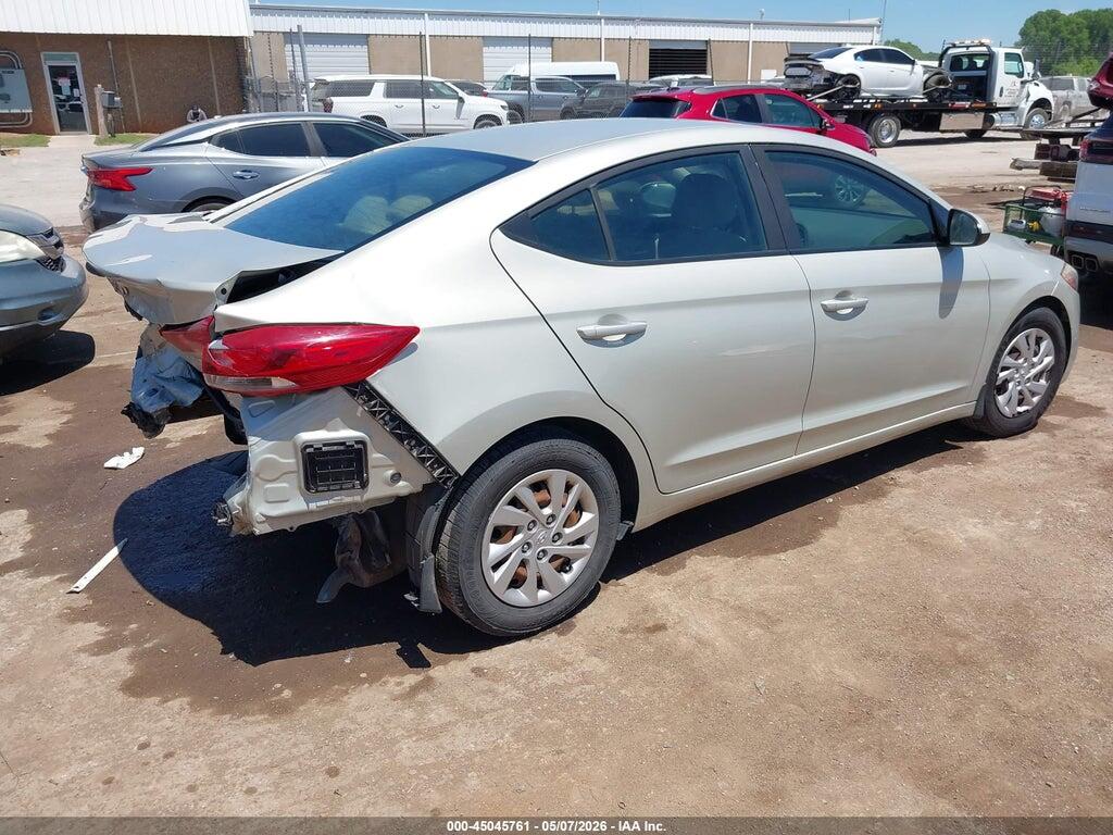 5NPD74LFXJH213157 2018 HYUNDAI ELANTRA photo no. 4