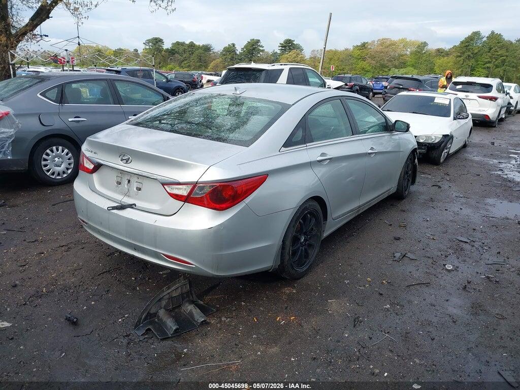 5NPEB4AC0DH603149 2013 HYUNDAI SONATA photo no. 4