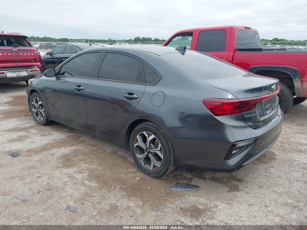 3KPF24ADXME267740 2021 KIA FORTE photo no. 3
