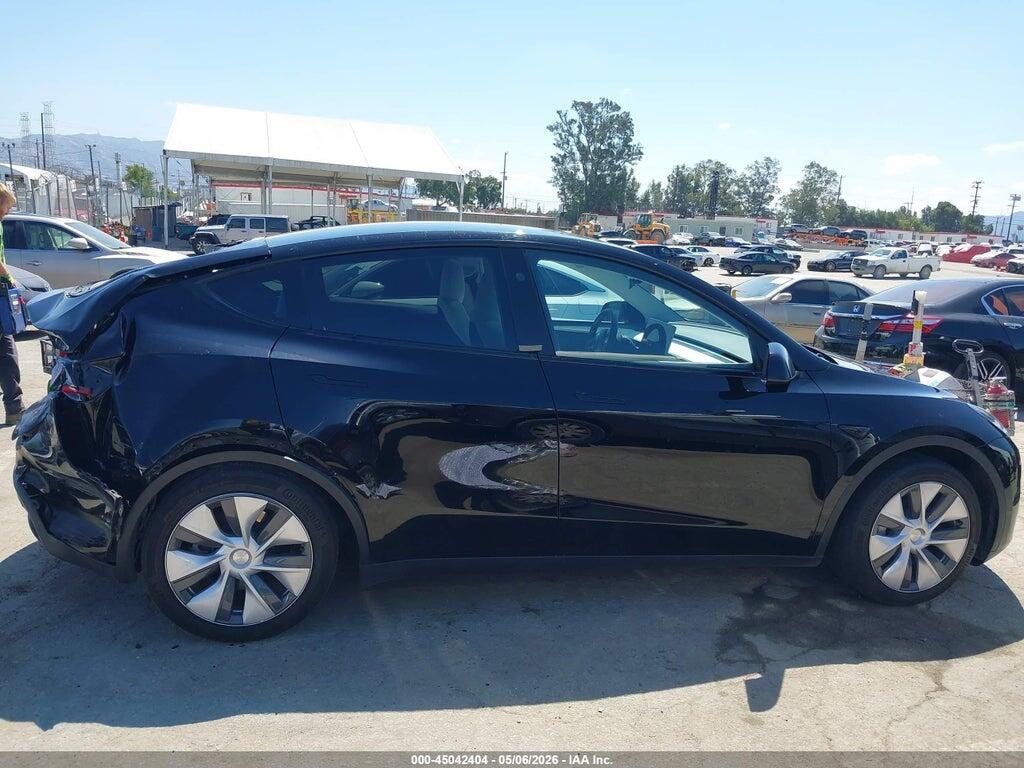 7SAYGDEE1PA147708 2023 TESLA MODEL Y photo no. 12