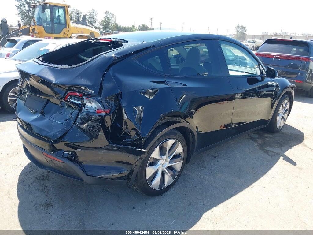 7SAYGDEE1PA147708 2023 TESLA MODEL Y photo no. 4