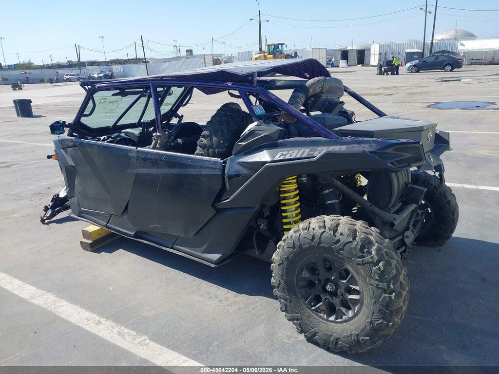 3JBVNAW27JK000290 2018 CAN-AM MAVERICK X3 MAX photo no. 2