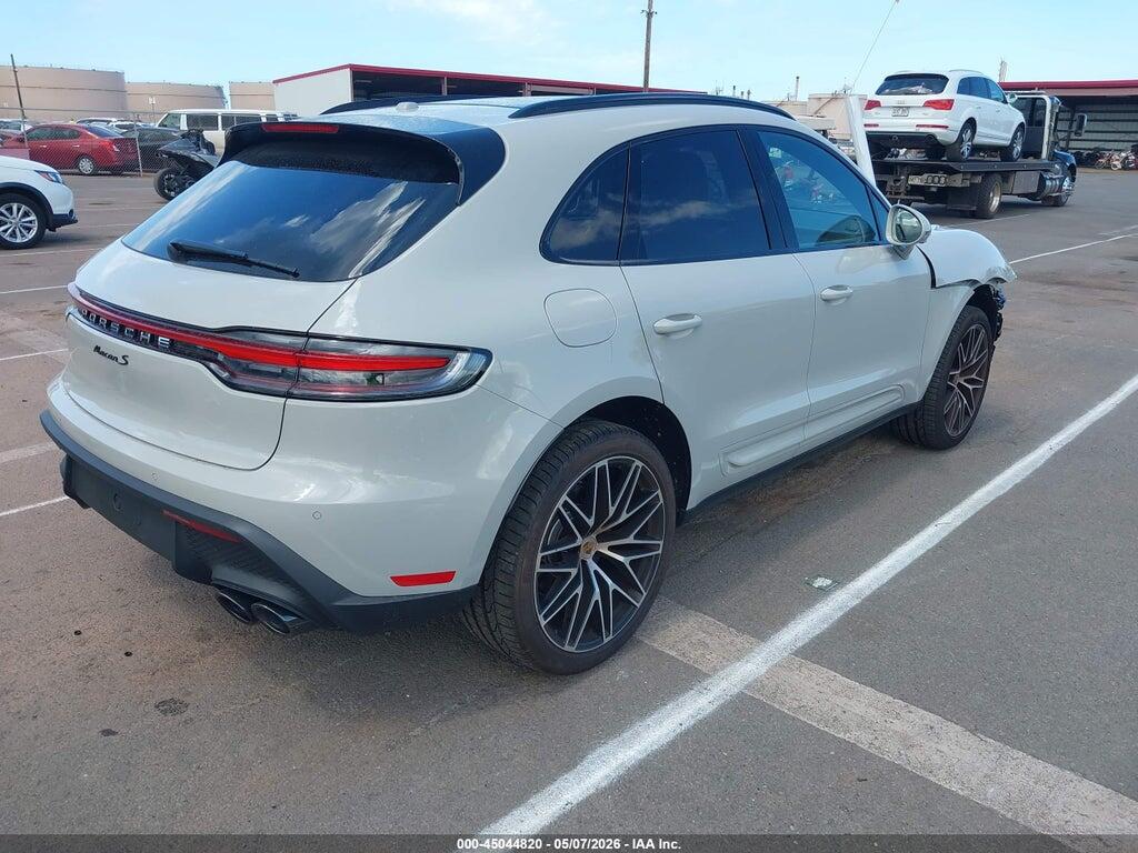 WP1AG2A58TLB41342 2026 PORSCHE MACAN photo no. 4