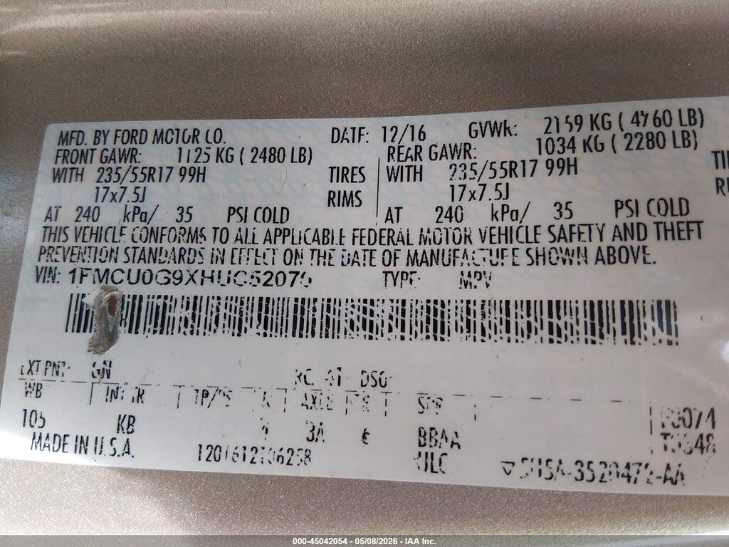 1FMCU0G9XHUC52070 2017 FORD ESCAPE photo no. 9