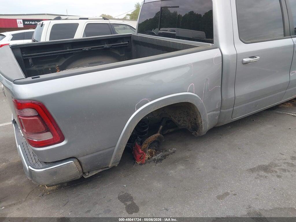1C6SRFJT6KN715372 2019 RAM 1500 photo no. 6