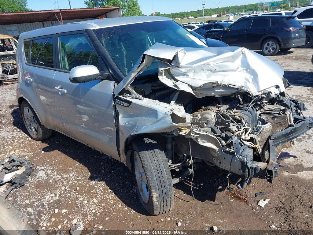 KNDJN2A27H7415093 2017 KIA SOUL photo no. 1