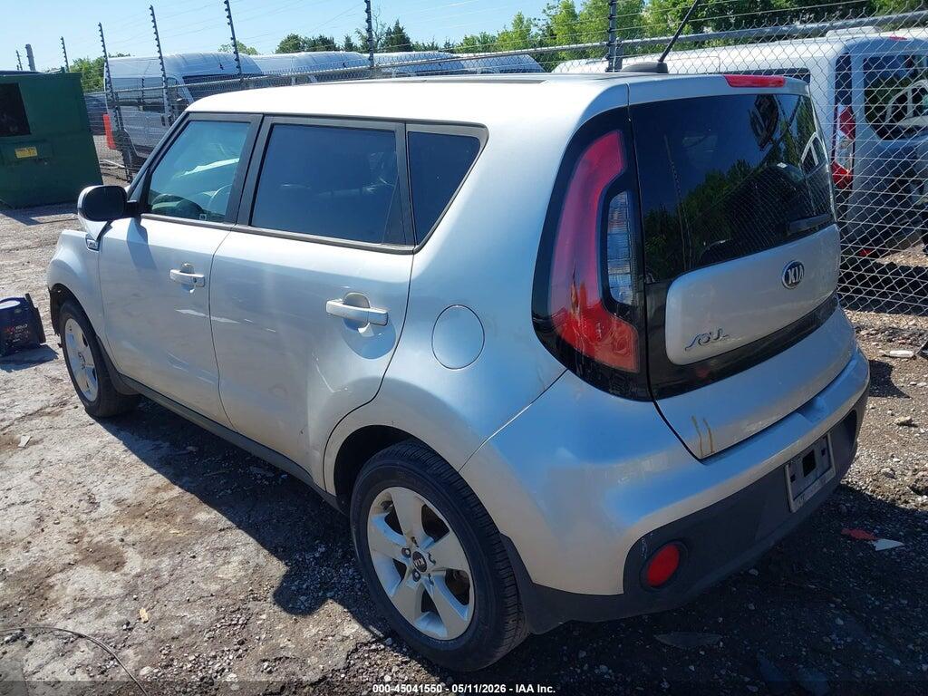 KNDJN2A27H7415093 2017 KIA SOUL photo no. 3