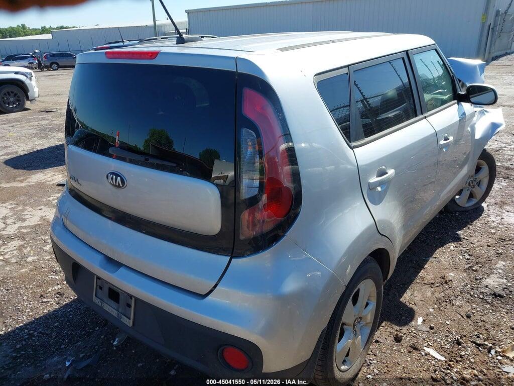 KNDJN2A27H7415093 2017 KIA SOUL photo no. 4