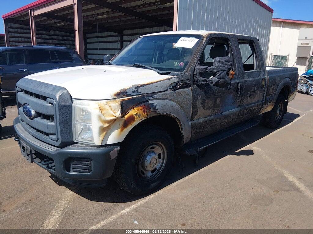 1FT7W2A60CED09261 2012 FORD F-250 photo no. 2
