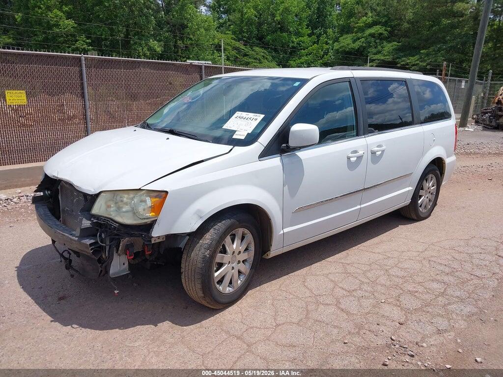 2C4RC1BGXFR561352 2015 CHRYSLER TOWN & COUNTRY photo no. 2